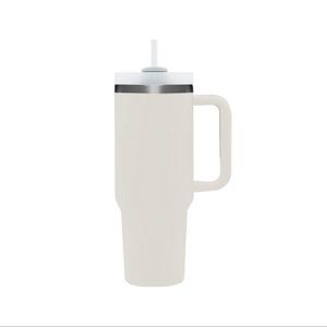 Stanley “like” 40 oz tumbler NWT High Quality Stainless Steel
Color : Creme
